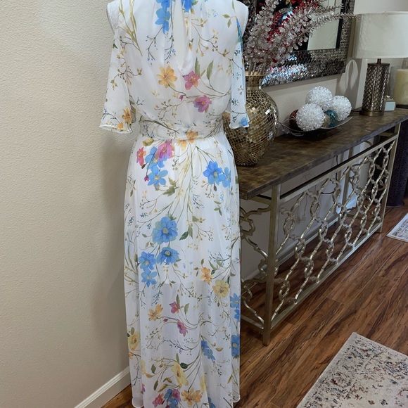 Calvin Klein maxi flowery dress - Picture 12 of 16
